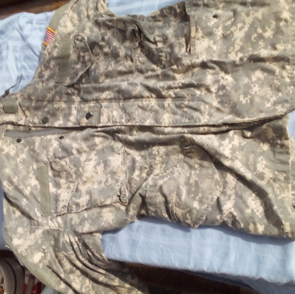 Digital camo BDU jacket - Picture 3 of 7